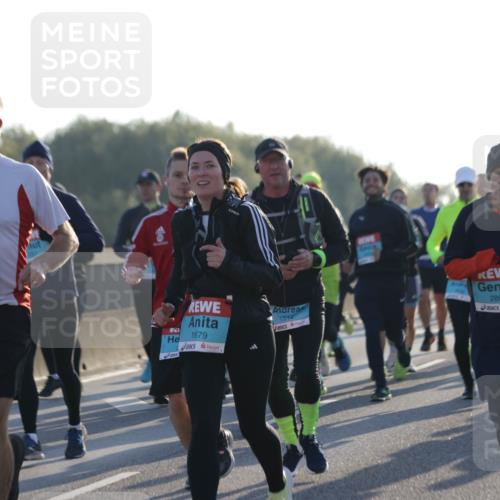 03.10.2025 - Köhlbrandbrückenlauf Jannik Wohlers http://msf.ph/oto/9070435 03.10.2025 09:17:33 Position 3 3236, 1679, 1512, 2805 meine-sportfotos.de