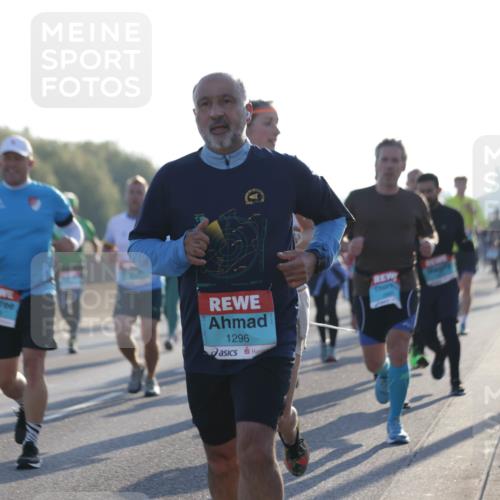 03.10.2025 - Köhlbrandbrückenlauf Jannik Wohlers http://msf.ph/oto/9070878 03.10.2025 09:17:42 Position 3 1296 meine-sportfotos.de