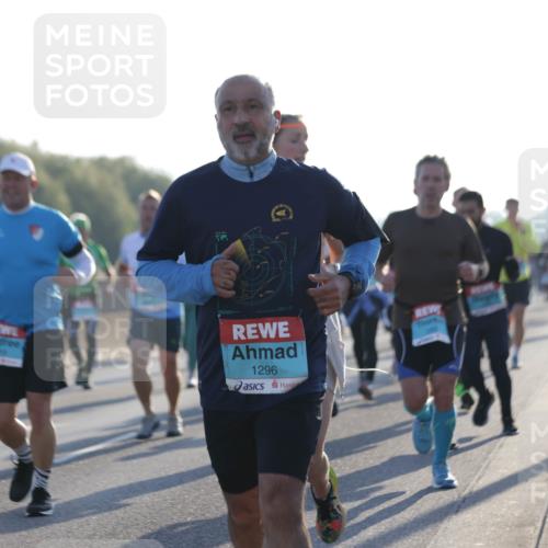 03.10.2025 - Köhlbrandbrückenlauf Jannik Wohlers http://msf.ph/oto/9070886 03.10.2025 09:17:42 Position 3 1296 meine-sportfotos.de