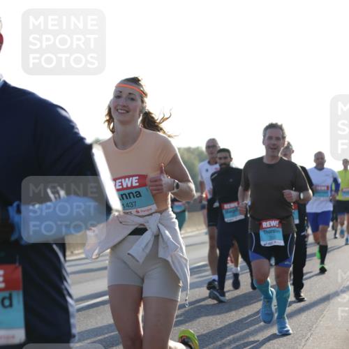 03.10.2025 - Köhlbrandbrückenlauf Jannik Wohlers http://msf.ph/oto/9070937 03.10.2025 09:17:43 Position 3 1296, 1437 meine-sportfotos.de