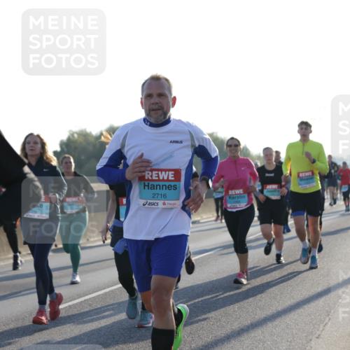 03.10.2025 - Köhlbrandbrückenlauf Jannik Wohlers http://msf.ph/oto/9071153 03.10.2025 09:17:46 Position 3 11, 2716 meine-sportfotos.de