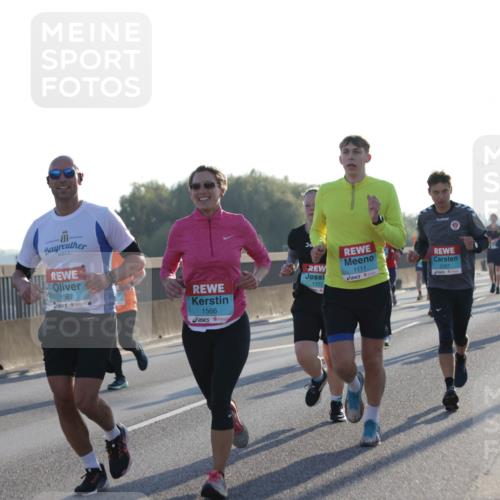 03.10.2025 - Köhlbrandbrückenlauf Jannik Wohlers http://msf.ph/oto/9071258 03.10.2025 09:17:48 Position 3 1773, 1567, 1566, 1335, 1111, 2587 meine-sportfotos.de