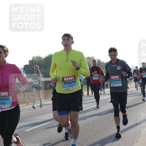 03.10.2025 - Köhlbrandbrückenlauf Jannik Wohlers http://msf.ph/oto/9071293 03.10.2025 09:17:48 Position 3 1566, 1111, 2587 meine-sportfotos.de