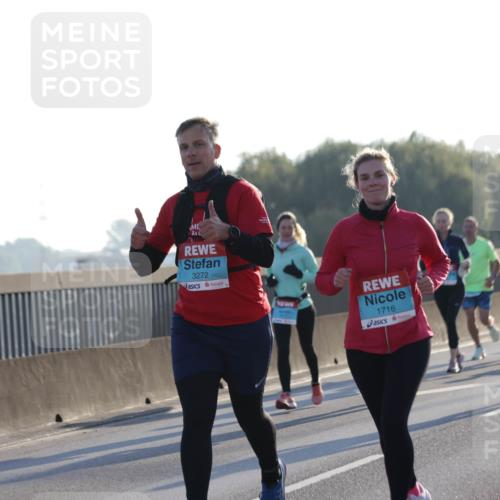 03.10.2025 - Köhlbrandbrückenlauf Jannik Wohlers http://msf.ph/oto/9071384 03.10.2025 09:17:51 Position 3 3272, 1716 meine-sportfotos.de