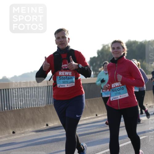 03.10.2025 - Köhlbrandbrückenlauf Jannik Wohlers http://msf.ph/oto/9071423 03.10.2025 09:17:51 Position 3 3272, 1716 meine-sportfotos.de