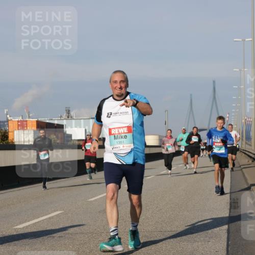 03.10.2025 - Köhlbrandbrückenlauf Jannik Wohlers http://msf.ph/oto/9071434 03.10.2025 09:49:42 Position 3 1351 meine-sportfotos.de