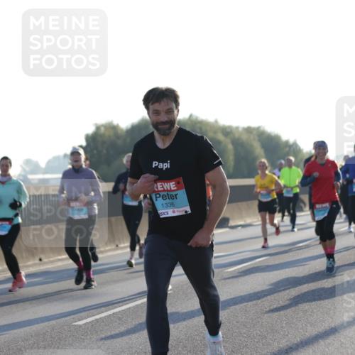 03.10.2025 - Köhlbrandbrückenlauf Jannik Wohlers http://msf.ph/oto/9071487 03.10.2025 09:17:53 Position 3 1336 meine-sportfotos.de