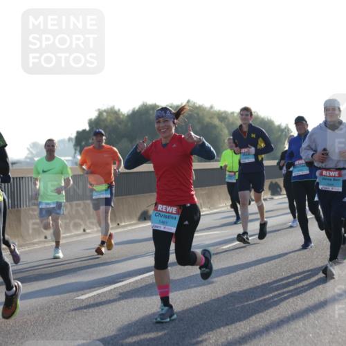 03.10.2025 - Köhlbrandbrückenlauf Jannik Wohlers http://msf.ph/oto/9071573 03.10.2025 09:17:54 Position 3 1520, 1461, 1544 meine-sportfotos.de