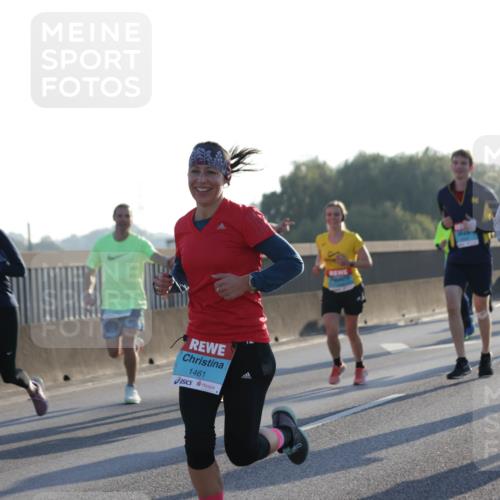 03.10.2025 - Köhlbrandbrückenlauf Jannik Wohlers http://msf.ph/oto/9071652 03.10.2025 09:17:55 Position 3 20, 1461, 1544, 876 meine-sportfotos.de