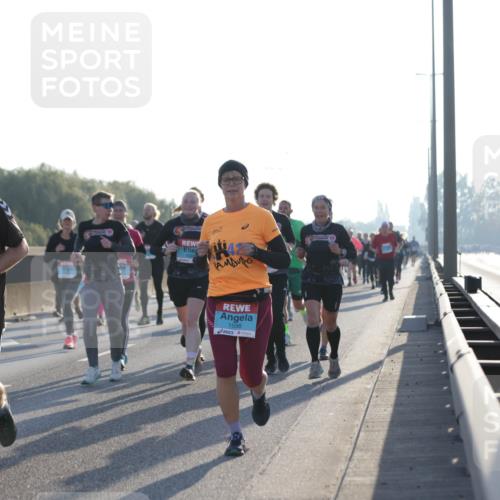 03.10.2025 - Köhlbrandbrückenlauf Jannik Wohlers http://msf.ph/oto/9072091 03.10.2025 09:18:05 Position 3 2786, 1598 meine-sportfotos.de