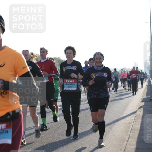 03.10.2025 - Köhlbrandbrückenlauf Jannik Wohlers http://msf.ph/oto/9072173 03.10.2025 09:18:06 Position 3 3010, 1608 meine-sportfotos.de