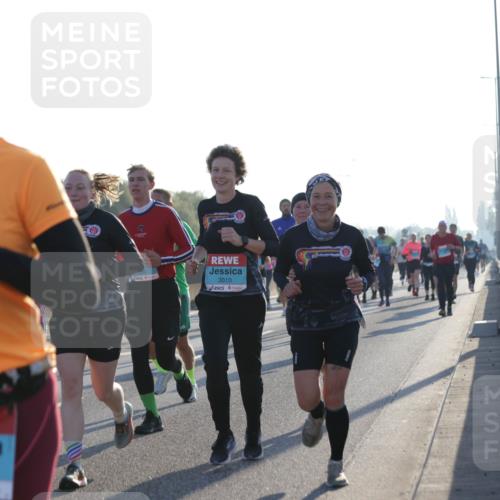 03.10.2025 - Köhlbrandbrückenlauf Jannik Wohlers http://msf.ph/oto/9072180 03.10.2025 09:18:06 Position 3 3010, 1508 meine-sportfotos.de