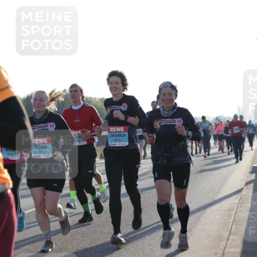 03.10.2025 - Köhlbrandbrückenlauf Jannik Wohlers http://msf.ph/oto/9072191 03.10.2025 09:18:07 Position 3 24147, 1508, 1355, 3006, 560, 3010 meine-sportfotos.de