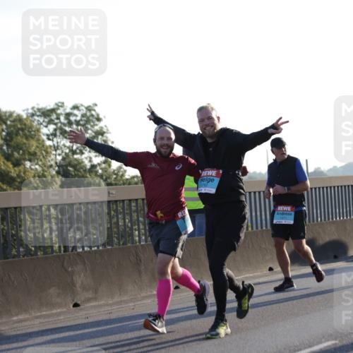 03.10.2025 - Köhlbrandbrückenlauf Jannik Wohlers http://msf.ph/oto/9072390 03.10.2025 09:18:10 Position 3 2793 meine-sportfotos.de
