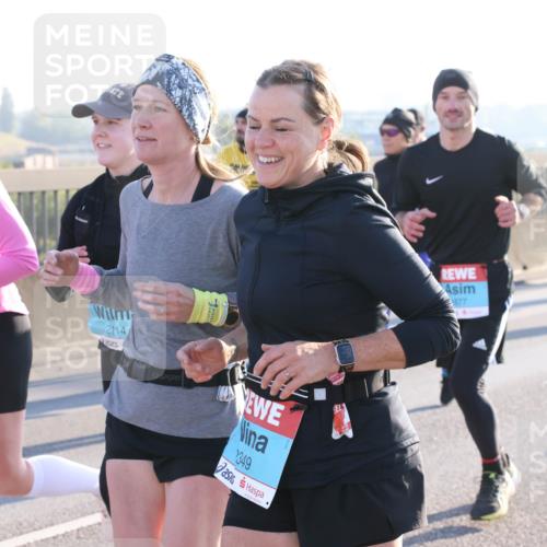 03.10.2025 - Köhlbrandbrückenlauf Lena Gebhardt http://msf.ph/oto/9072421 03.10.2025 09:24:50 Position 1 2114, 2349, 877 meine-sportfotos.de