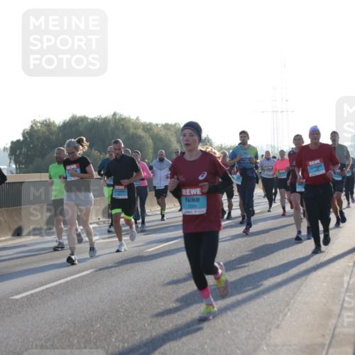 03.10.2025 - Köhlbrandbrückenlauf Jannik Wohlers http://msf.ph/oto/9072443 03.10.2025 09:18:11 Position 3 2084 meine-sportfotos.de