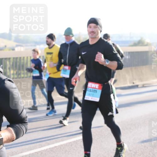 03.10.2025 - Köhlbrandbrückenlauf Lena Gebhardt http://msf.ph/oto/9072461 03.10.2025 09:24:50 Position 1 1877 meine-sportfotos.de