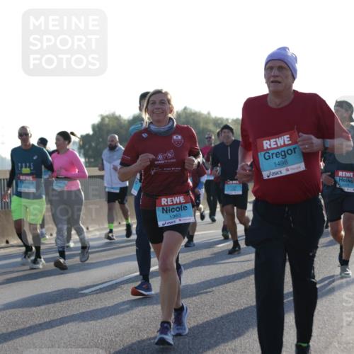 03.10.2025 - Köhlbrandbrückenlauf Jannik Wohlers http://msf.ph/oto/9072650 03.10.2025 09:18:15 Position 3 1363, 1498, 1501 meine-sportfotos.de