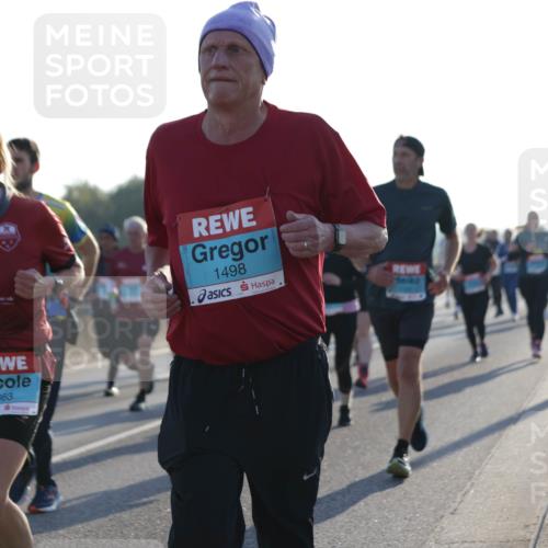 03.10.2025 - Köhlbrandbrückenlauf Jannik Wohlers http://msf.ph/oto/9072689 03.10.2025 09:18:15 Position 3 1363, 1498 meine-sportfotos.de
