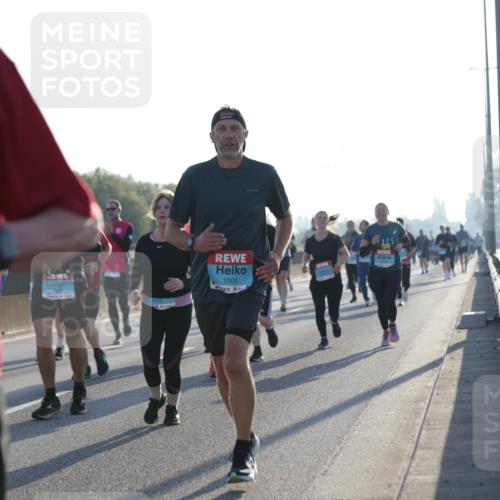 03.10.2025 - Köhlbrandbrückenlauf Jannik Wohlers http://msf.ph/oto/9072723 03.10.2025 09:18:16 Position 3 3168, 1501 meine-sportfotos.de