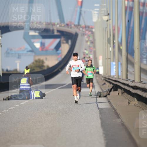 03.10.2025 - Köhlbrandbrückenlauf Jannik Wohlers http://msf.ph/oto/9072848 03.10.2025 09:38:19 Position 3  meine-sportfotos.de