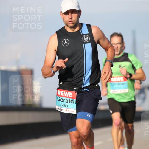 03.10.2025 - Köhlbrandbrückenlauf Jannik Wohlers http://msf.ph/oto/9072876 03.10.2025 09:38:43 Position 3 3463 meine-sportfotos.de