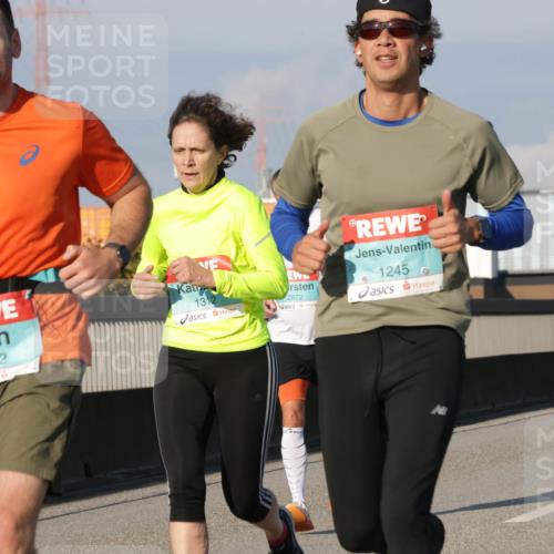 03.10.2025 - Köhlbrandbrückenlauf Jannik Wohlers http://msf.ph/oto/9073008 03.10.2025 09:50:20 Position 3 1622, 1312, 2672, 1245, 3821 meine-sportfotos.de