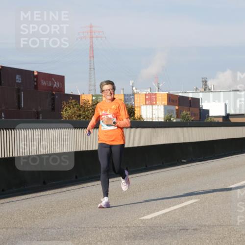 03.10.2025 - Köhlbrandbrückenlauf Jannik Wohlers http://msf.ph/oto/9073189 03.10.2025 09:50:25 Position 3 0800 meine-sportfotos.de