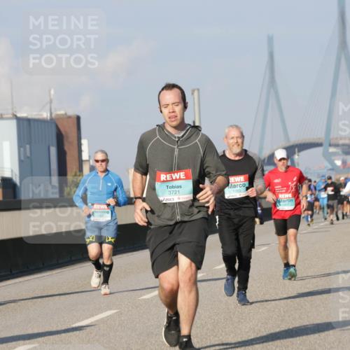 03.10.2025 - Köhlbrandbrückenlauf Jannik Wohlers http://msf.ph/oto/9073348 03.10.2025 09:50:30 Position 3 3721, 1385 meine-sportfotos.de