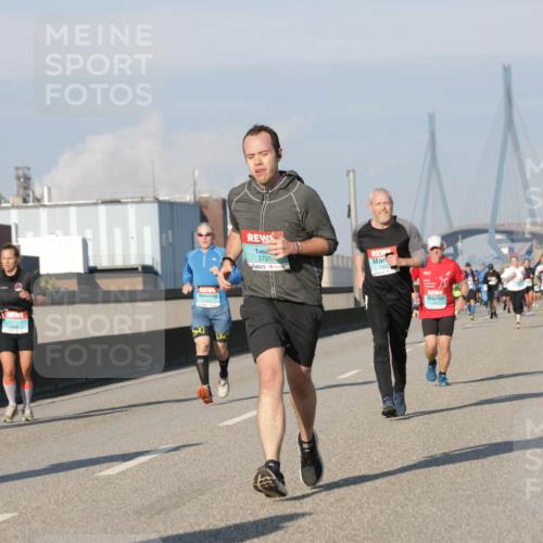03.10.2025 - Köhlbrandbrückenlauf Jannik Wohlers http://msf.ph/oto/9073378 03.10.2025 09:50:31 Position 3 3721 meine-sportfotos.de