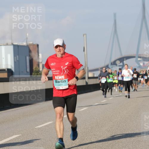 03.10.2025 - Köhlbrandbrückenlauf Jannik Wohlers http://msf.ph/oto/9073533 03.10.2025 09:50:35 Position 3 1477 meine-sportfotos.de