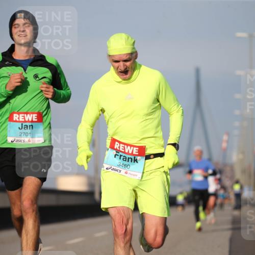 03.10.2025 - Köhlbrandbrückenlauf Jannik Wohlers http://msf.ph/oto/9073541 03.10.2025 09:39:36 Position 3 2701, 3460 meine-sportfotos.de