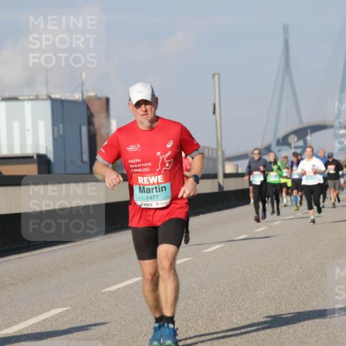 03.10.2025 - Köhlbrandbrückenlauf Jannik Wohlers http://msf.ph/oto/9073561 03.10.2025 09:50:35 Position 3 1477 meine-sportfotos.de