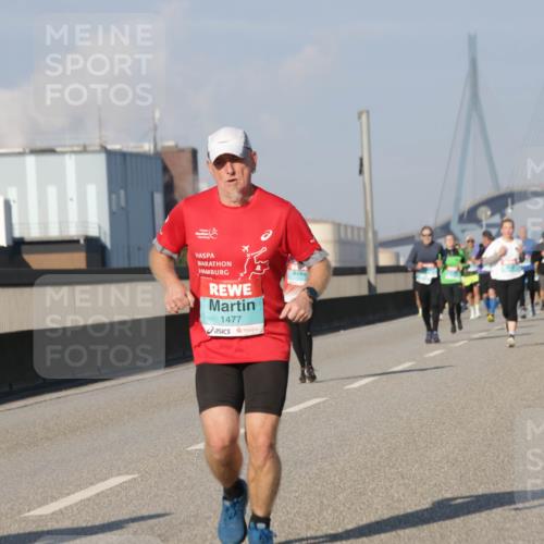 03.10.2025 - Köhlbrandbrückenlauf Jannik Wohlers http://msf.ph/oto/9073591 03.10.2025 09:50:35 Position 3 1477 meine-sportfotos.de