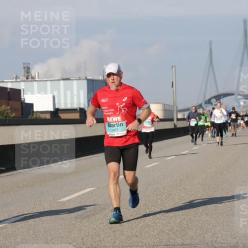 03.10.2025 - Köhlbrandbrückenlauf Jannik Wohlers http://msf.ph/oto/9073619 03.10.2025 09:50:36 Position 3 1477 meine-sportfotos.de