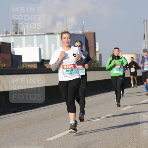 03.10.2025 - Köhlbrandbrückenlauf Jannik Wohlers http://msf.ph/oto/9073799 03.10.2025 09:50:45 Position 3 1944, 18 meine-sportfotos.de