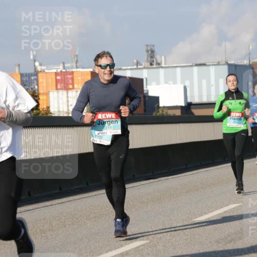 03.10.2025 - Köhlbrandbrückenlauf Jannik Wohlers http://msf.ph/oto/9073912 03.10.2025 09:50:48 Position 3 1944, 2714, 1218, 3160 meine-sportfotos.de