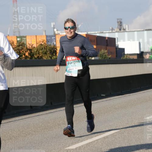 03.10.2025 - Köhlbrandbrückenlauf Jannik Wohlers http://msf.ph/oto/9073954 03.10.2025 09:50:48 Position 3 1944, 1218, 3160, 2714 meine-sportfotos.de