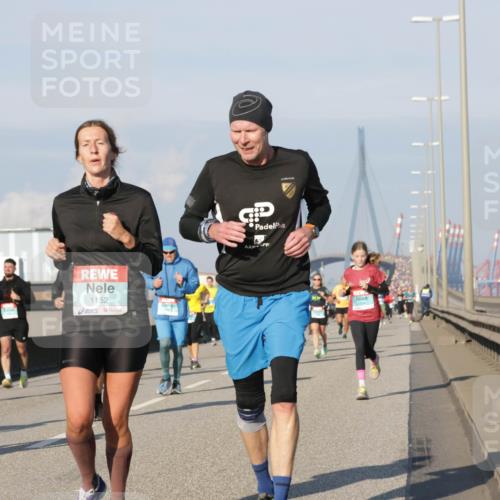 03.10.2025 - Köhlbrandbrückenlauf Jannik Wohlers http://msf.ph/oto/9074168 03.10.2025 09:50:56 Position 3 1152 meine-sportfotos.de