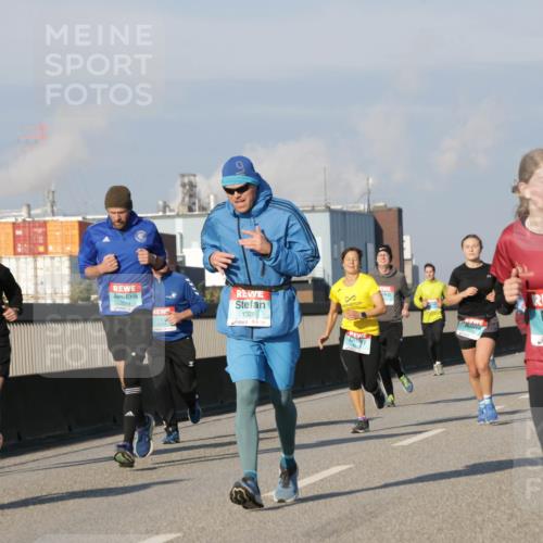 03.10.2025 - Köhlbrandbrückenlauf Jannik Wohlers http://msf.ph/oto/9074273 03.10.2025 09:51:00 Position 3 1445, 1328, 2084 meine-sportfotos.de