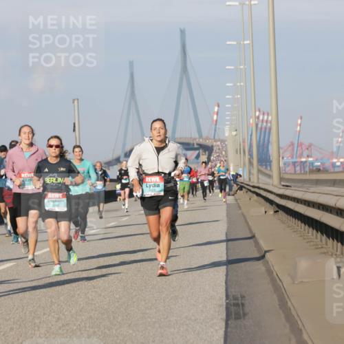 03.10.2025 - Köhlbrandbrückenlauf Jannik Wohlers http://msf.ph/oto/9074330 03.10.2025 09:51:03 Position 3 1242, 1092, 1625 meine-sportfotos.de