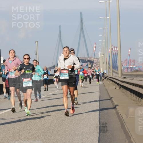 03.10.2025 - Köhlbrandbrückenlauf Jannik Wohlers http://msf.ph/oto/9074349 03.10.2025 09:51:03 Position 3 1242, 1092, 3625 meine-sportfotos.de