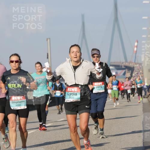 03.10.2025 - Köhlbrandbrückenlauf Jannik Wohlers http://msf.ph/oto/9074378 03.10.2025 09:51:04 Position 3 3579, 50, 1092, 3625, 1255 meine-sportfotos.de