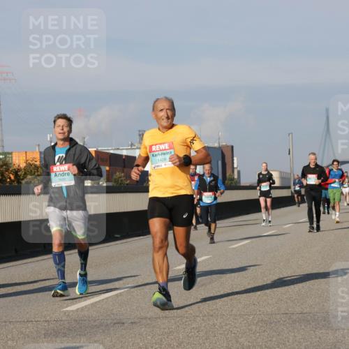 03.10.2025 - Köhlbrandbrückenlauf Jannik Wohlers http://msf.ph/oto/9074686 03.10.2025 09:51:13 Position 3 3656, 1428 meine-sportfotos.de