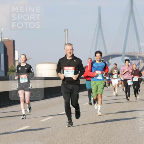03.10.2025 - Köhlbrandbrückenlauf Jannik Wohlers http://msf.ph/oto/9074722 03.10.2025 09:51:14 Position 3 1397 meine-sportfotos.de