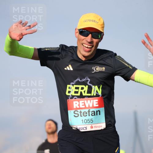 03.10.2025 - Köhlbrandbrückenlauf Jannik Wohlers http://msf.ph/oto/9074813 03.10.2025 09:40:46 Position 3 5, 1055 meine-sportfotos.de