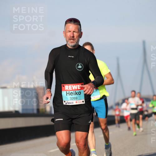 03.10.2025 - Köhlbrandbrückenlauf Jannik Wohlers http://msf.ph/oto/9074853 03.10.2025 09:40:48 Position 3 3269 meine-sportfotos.de