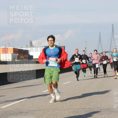 03.10.2025 - Köhlbrandbrückenlauf Jannik Wohlers http://msf.ph/oto/9074950 03.10.2025 09:51:20 Position 3 2698, 3484 meine-sportfotos.de