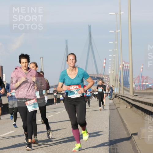 03.10.2025 - Köhlbrandbrückenlauf Jannik Wohlers http://msf.ph/oto/9075066 03.10.2025 09:51:24 Position 3 1424, 1626 meine-sportfotos.de
