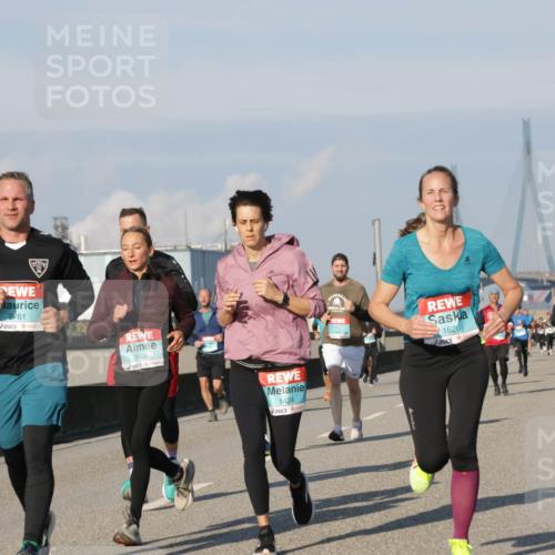 03.10.2025 - Köhlbrandbrückenlauf Jannik Wohlers http://msf.ph/oto/9075140 03.10.2025 09:51:25 Position 3 2761, 3409, 1424, 1626 meine-sportfotos.de